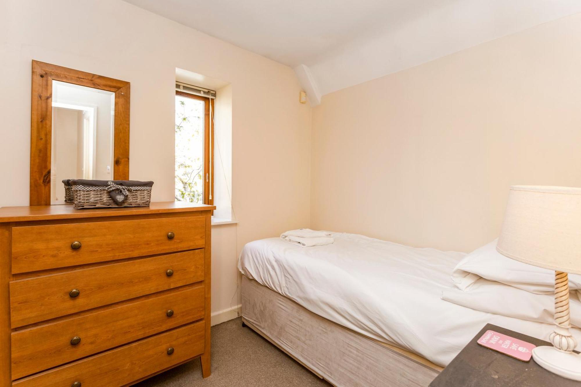 Bridge Farm Holiday Cottages Honeybourne Pokoj fotografie